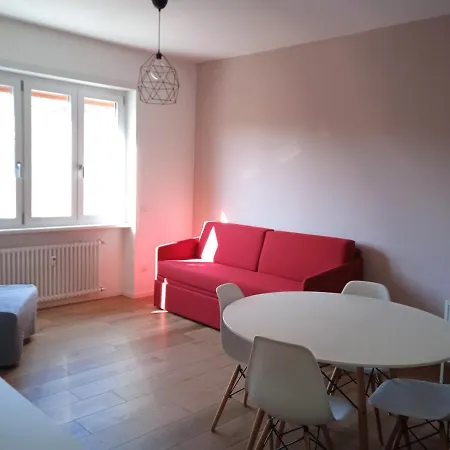 L' Interno 22 * Rom