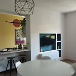 L' Interno 22